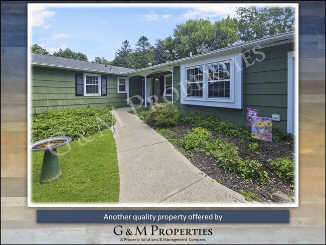 Foto del edificio - Rarely Available 3/4 Bedroom Ranch Style Home in Penfield!
