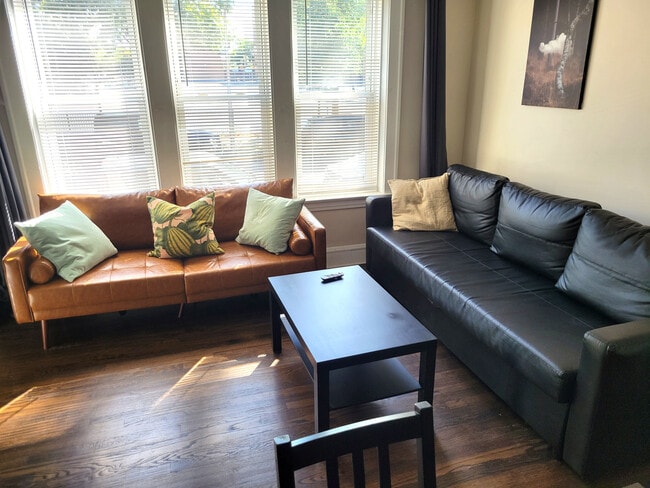 Foto del edificio - 4136 W Palmer St