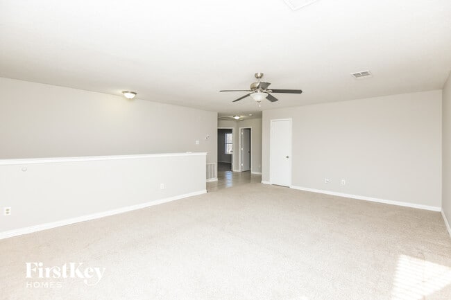 Foto del edificio - 5600 Ainsdale Dr