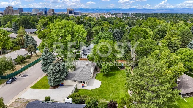 Foto del edificio - 9189 E Radcliff Ave