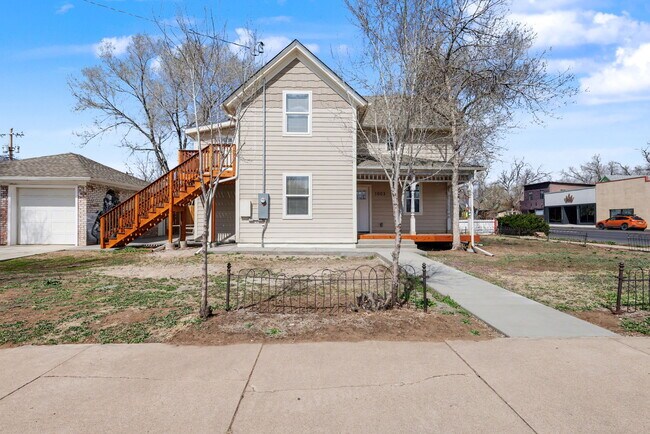 Foto del edificio - 1003 W Colorado Ave