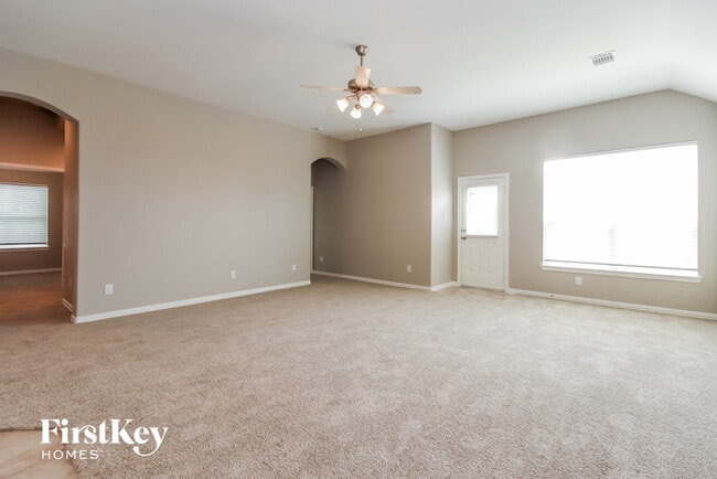Building Photo - 10214 Humphreys Grn Dr
