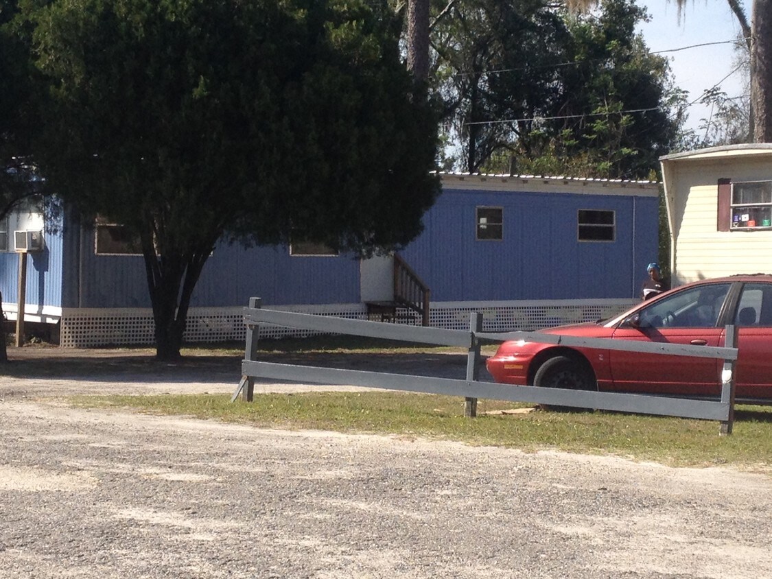 Building Photo - 2785 S Byron Butler Pky