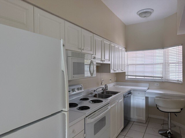 Foto del edificio - 4220 Central Sarasota Pkwy