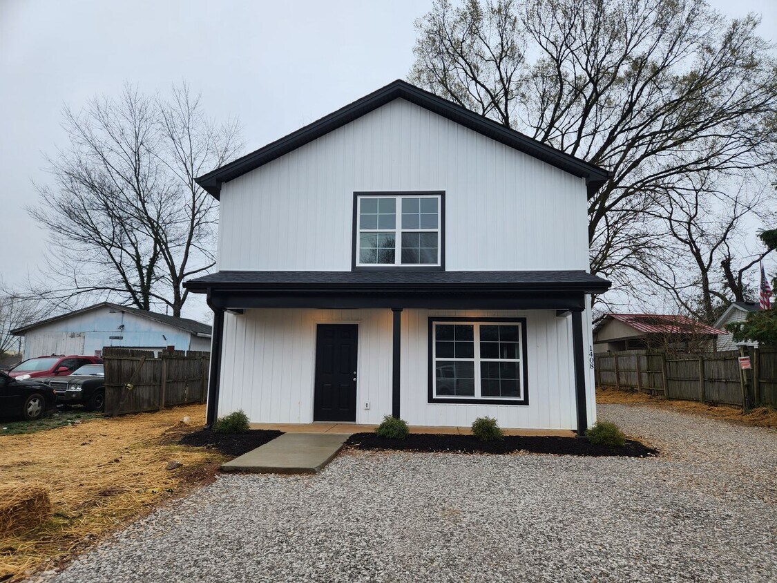 New Construction 5 Bedroom 2 Bathroom Ho... House Rental in Bowling