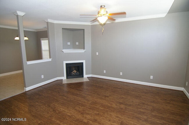 Building Photo - 2017 Cambria Dr