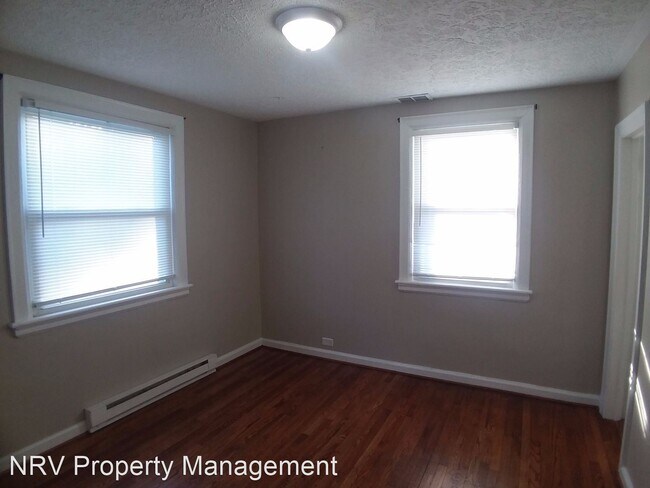 Building Photo - 3 br, 2 bath House - 106 Monroe Street