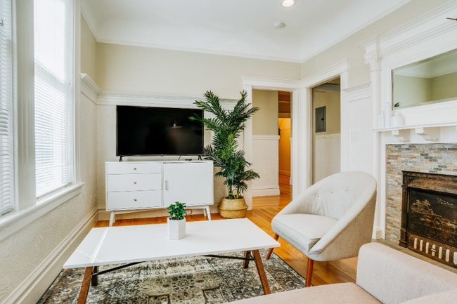 Building Photo - 1043-1049-1049 Noe St