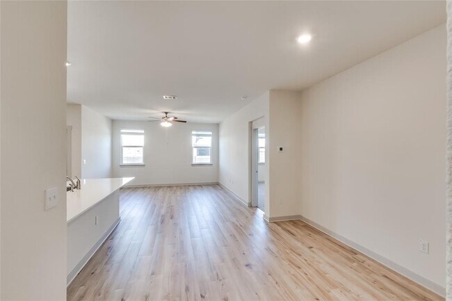 Foto del edificio - 17304 Crownfield Path