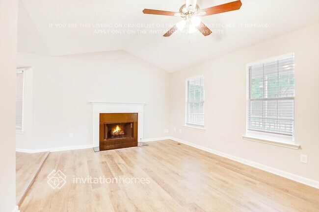 Building Photo - 176 Hale Haven Dr