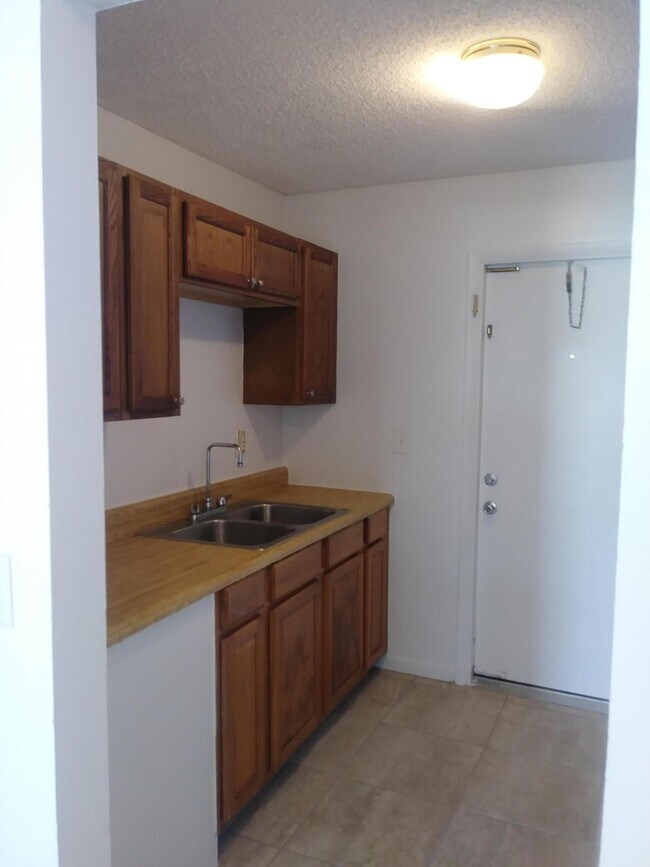 Building Photo - 1248 AC Evans St