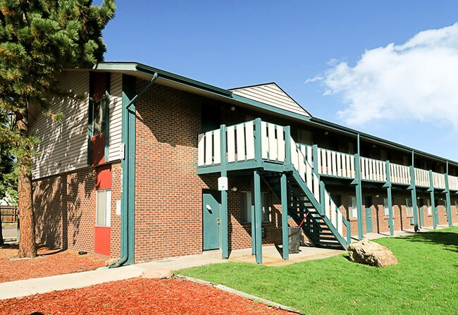 Foto del edificio - 1852 S Wadsworth Blvd