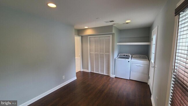 Foto del edificio - 42711 Wilmar Square