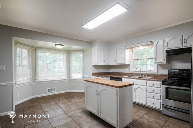 Foto del edificio - 841 Worchester Ct