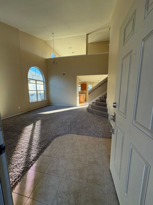 Building Photo - AVAILABLE NOW