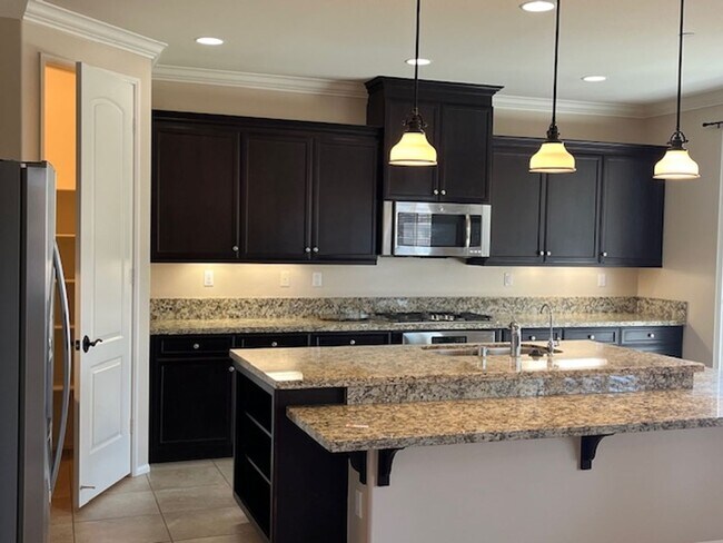 Foto del edificio - Spacious Menifee 5 Bedroom, 4 Bath Home