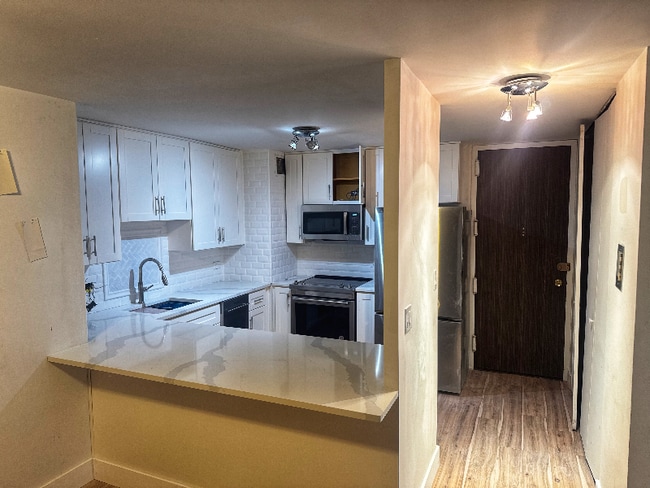 Foto del edificio - 1636 N Wells St