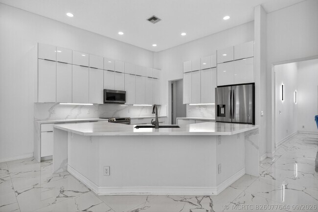 Foto del edificio - 14780 Horseshoe Trce