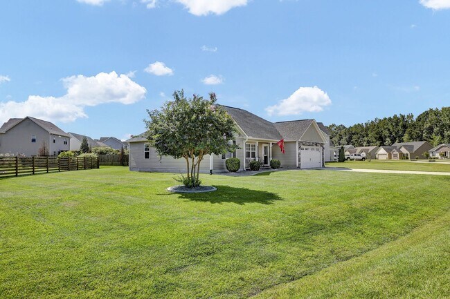 Building Photo - 116 Bridgeport Dr