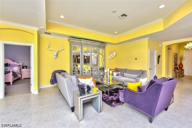 Foto del edificio - 7815 Bucks Run Dr