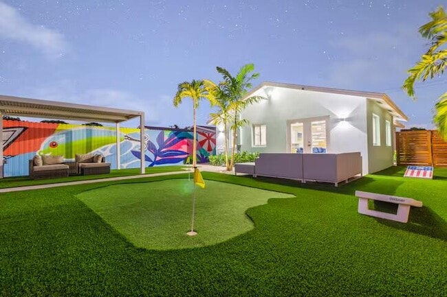 Building Photo - 322 NW 4th Ave