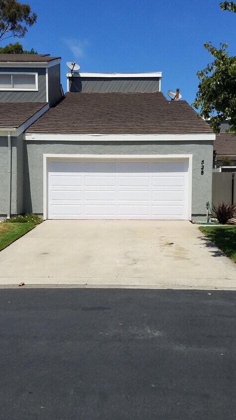 Foto principal - 528 Broderick Way