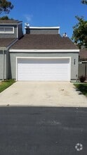 Building Photo - 528 Broderick Way