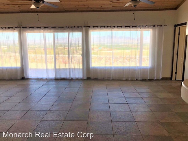 Building Photo - 3 br, 2 bath House - 5585 Red Wolf Rd