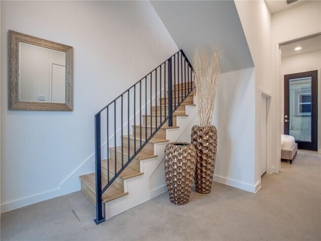 Building Photo - 5225 Crestfield Pl