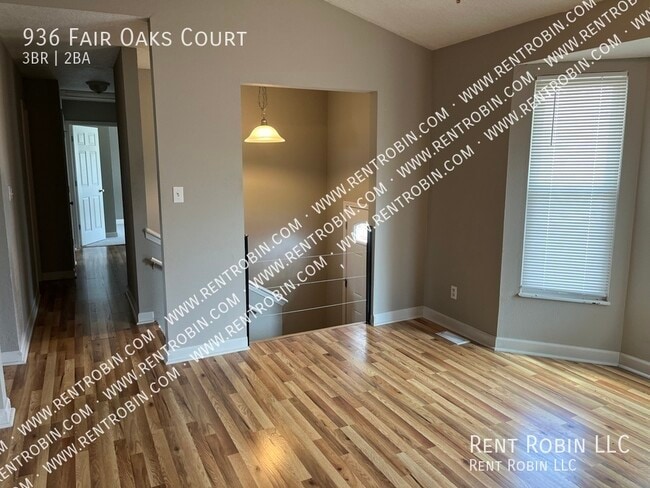 Building Photo - 936 Fair Oaks Ct