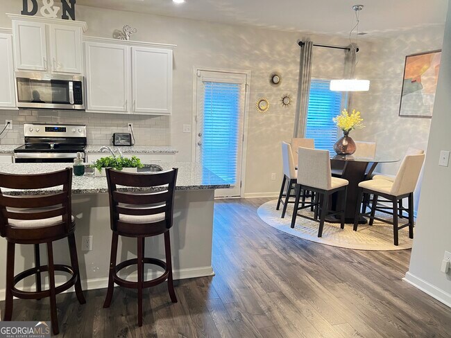 Foto del edificio - 1775 Labonte Pkwy