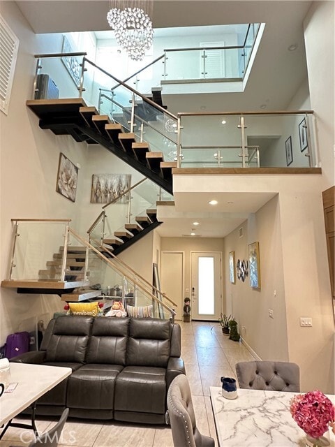 Building Photo - 438 Sycamore Dr