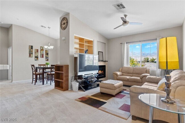 Foto del edificio - 1012 Domnus Ln