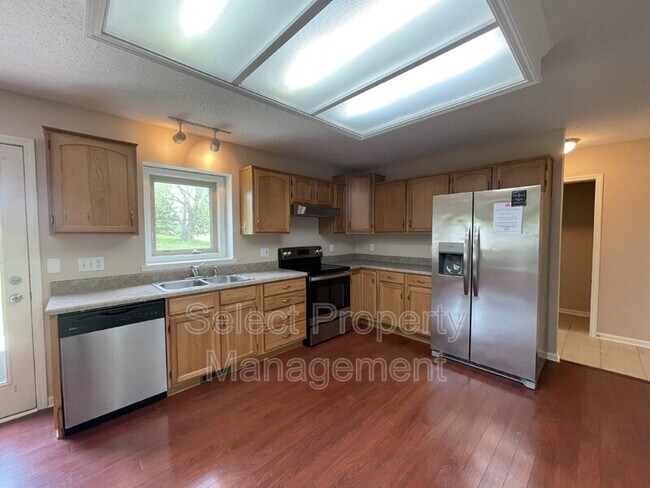 Foto del edificio - 15020 Brittwood Ct