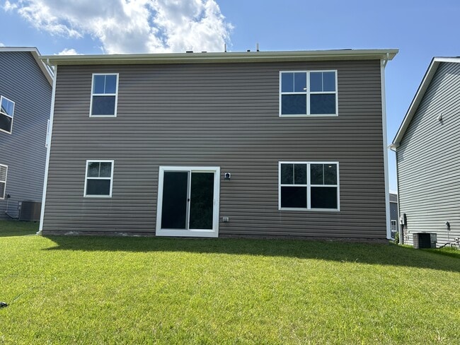 Building Photo - 469 Gravenstein Ln