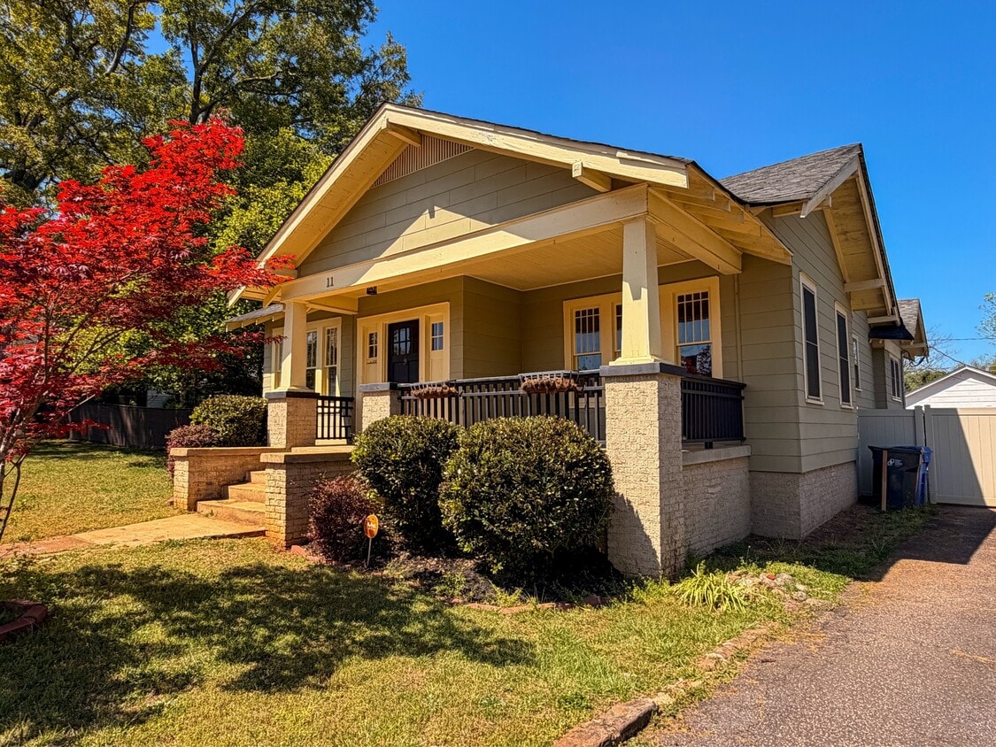 Photo - 11 Perry Rd (Greenville, SC)