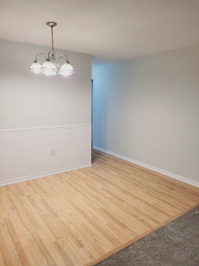 Dining Room - 24 Stony Brook Dr