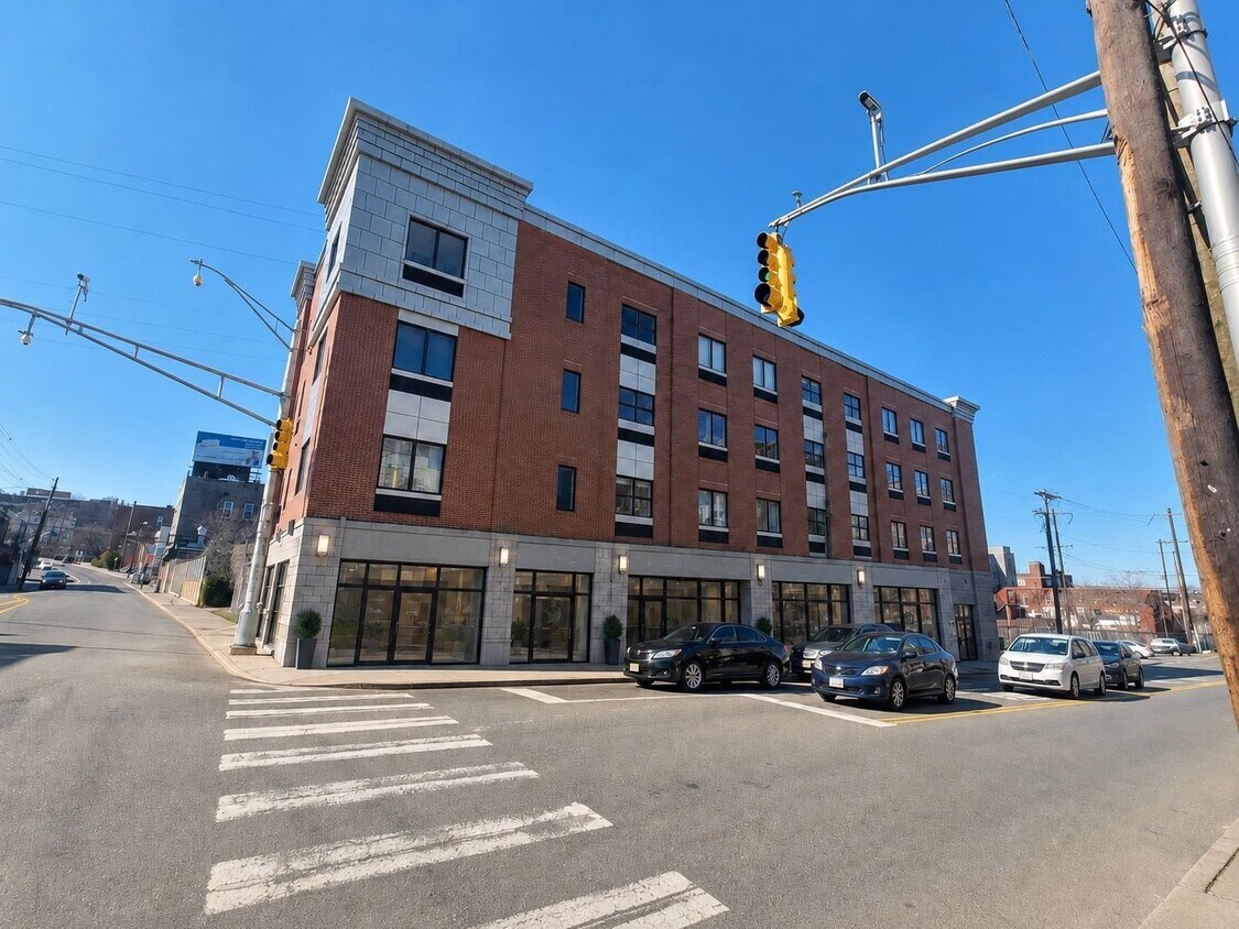 Building Photo - 845 Newark Ave