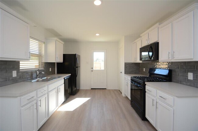 Foto del edificio - 1319 Winding Willow Dr