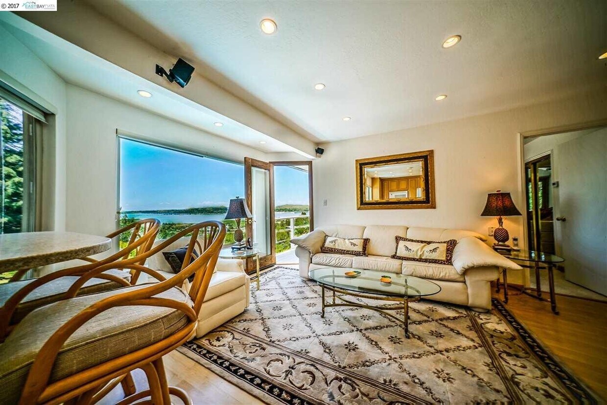 1202 Panoramic Dr Unit APT, Martinez, CA 94553 Apartments in Martinez