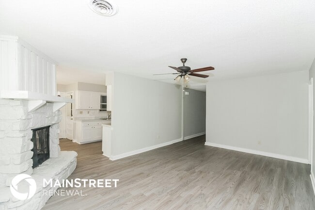 Foto del edificio - 3552 Kirby Terrace Dr