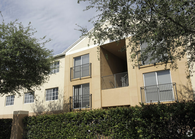 Building Photo - Marbrisa Apartments