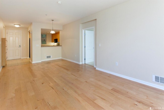 Foto del edificio - 401 Crescent Ct