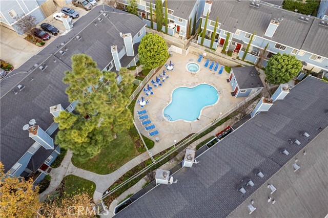 Foto del edificio - 26121 Frampton Ave