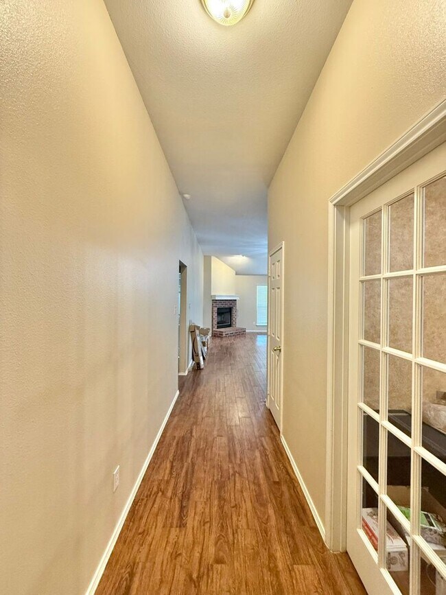 Foto del edificio - 3 Bedroom, 2 Bathroom Home in Lindale!