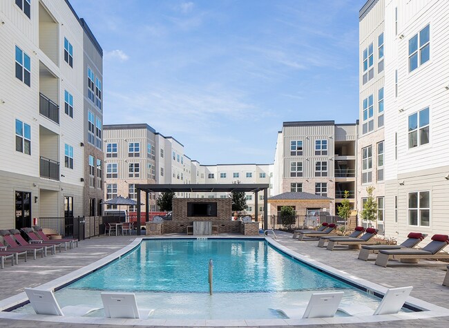 Building Photo - 22500 Merchants Way