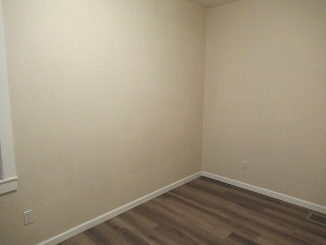 Foto del edificio - 615 E St Vrain St