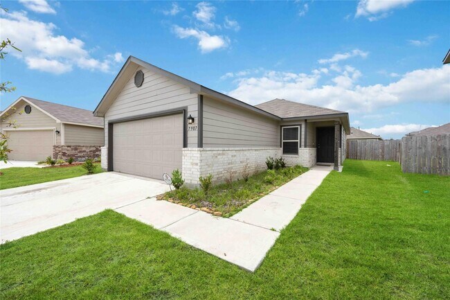Foto del edificio - 7907 Hollow Root Ln