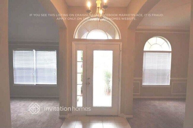 Foto del edificio - 1620 Merroway Ln
