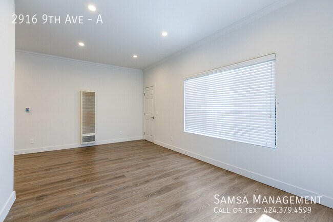 Building Photo - 2916 9th Ave